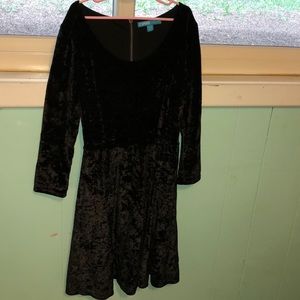 Short black velvet dress